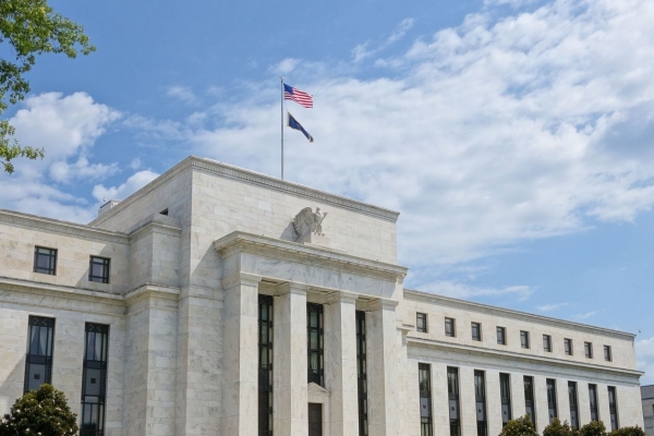 الاحتياطي الفيدرالي يخفض أسعار الفائدة بنصف نقطة مئوية