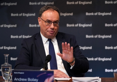 بيلي محافظ بنك انجلترا: اسعار الفائدة يجب ان تظل حول المستويات الحالية