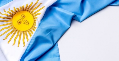 الأرجنتين تدافع عن أسوأ عملة في العالم