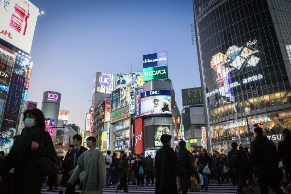 اقتصاد اليابان يواجه خطر الركود بعد الإنكماش بأسرع وتيرة منذ 2014