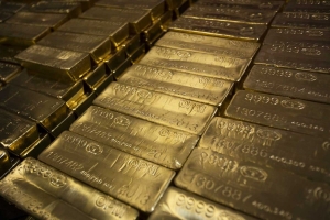 الشعبويون في إيطاليا يستهدفون الاحتياطي الهائل من الذهب لدى البنك المركزي