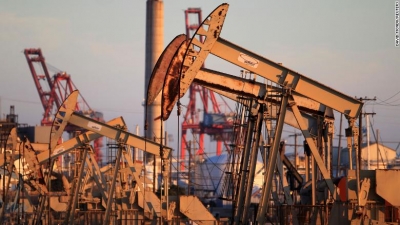 السعودية تصعد حرب الاسعار بزيادة ضخمة في إنتاج النفط وروسيا ترد