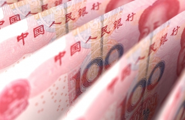 اليوان الصيني يهبط لأدنى مستوى في 10 أشهر مقابل الدولار