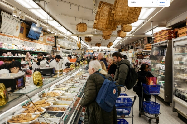تراجع نمو قطاع الخدمات الأمريكي مع انخفاض الطلبات بأكبر قدر منذ 3 سنوات