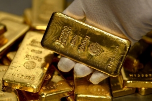 الذهب يرتفع مع التركيز على قرار الاحتياطي الفيدرالي بشأن أسعار الفائدة
