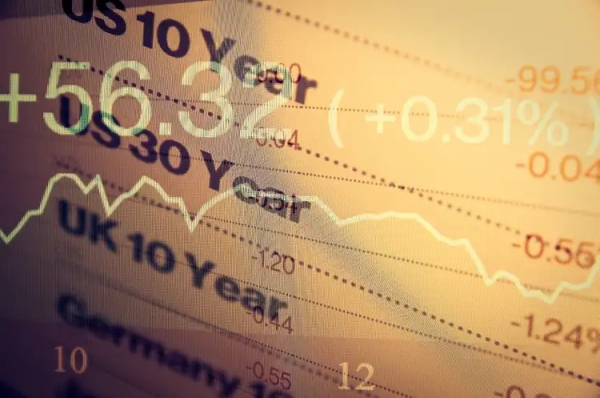 السندات الحكومية الأوروبية تقفز وسط علامات تحذيرية بشأن الاقتصاد