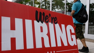 نمو الوظائف الامريكي قوي في مارس ، مع تراجع معدل البطالة إلى 3.5%
