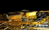 الذهب يتراجع مع ارتفاع الدولار، وترقب المتداولون لمزيد من البيانات الأمريكية
