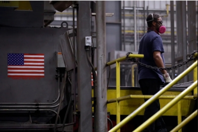 استمرار أزمة المصانع الأمريكية مع انكماش النشاط بأسرع وتيرة منذ عام