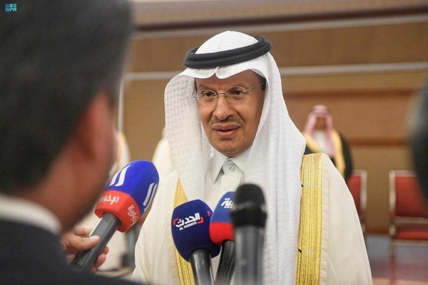 وزير الطاقة السعودي يدافع عن تخفيضات إنتاج النفط وسط عدم يقين مستمر