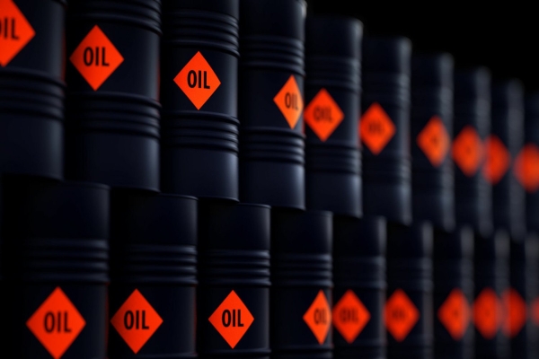 النفط يقترب من عتبة 95 دولار للبرميل وسط ضيق في الإمدادات