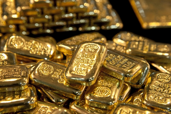 توترات إيران تدفع الذهب إلى أدناه في أسبوع