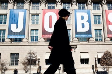 الوظائف الأمريكية ترتفع 228 ألف بينما زيادة الأجور أقل من المتوقع