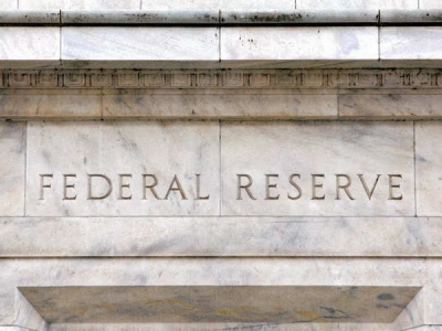 المتداولون يقلصوا رهاناتهم لشهر مارس كبداية لخفض الفائدة الفيدرالية