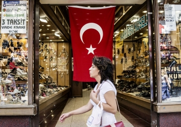 تركيا تستمر في تثبيت أسعار الفائدة حيث لازال ضعف العملة يلاحق الاقتصاد