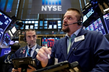 صعود الأسهم الأمريكية بعد موجة خسائر يوم الاربعاء